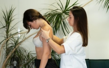 les douleurs durant l'adolescence